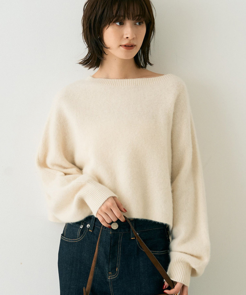 Rouge vif（ルージュヴィフ）の「フォックスウールクロップドボレロプルオーバー（ニット/セーター・レディース・ネイビー/ベージュ/アイボリー・フリー）」の2枚目の写真