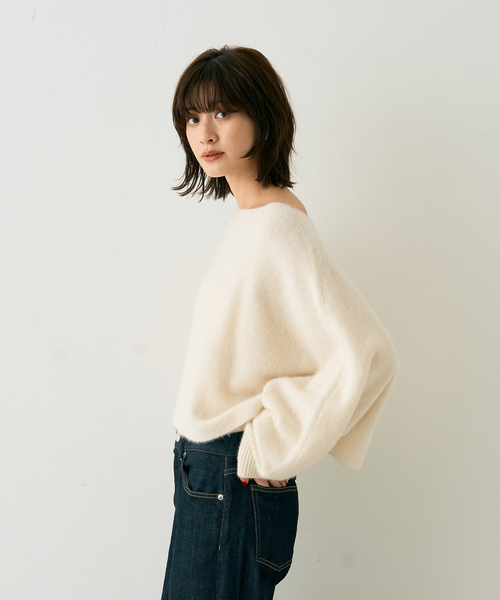 Rouge vif（ルージュヴィフ）の「フォックスウールクロップドボレロプルオーバー（ニット/セーター・レディース・ネイビー/ベージュ/アイボリー・フリー）」の5枚目の写真