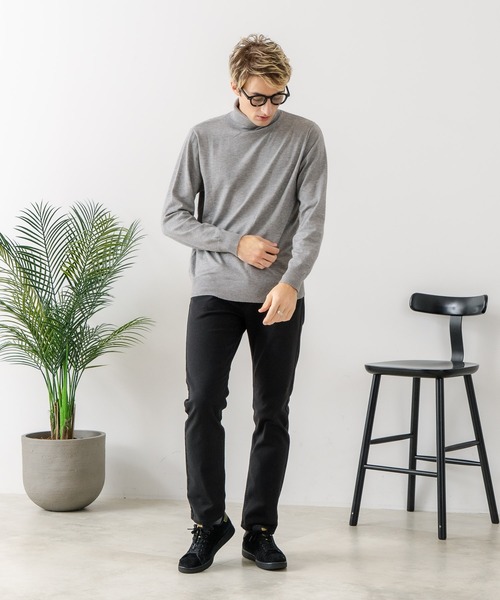 Levi's(リーバイス)の「【LEVI'S/リーバイス】502 軽量保温 WARM カラーパンツ(チノパンツ・メンズ・ブラック/ワイン/カーキ・34inch/30inch/28inch/31inch/33inch/36inch/29inch/32inch)」の5枚目の写真