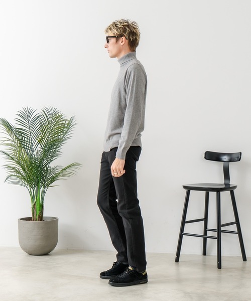 Levi's(リーバイス)の「【LEVI'S/リーバイス】502 軽量保温 WARM カラーパンツ(チノパンツ・メンズ・ブラック/ワイン/カーキ・34inch/30inch/28inch/31inch/33inch/36inch/29inch/32inch)」の9枚目の写真