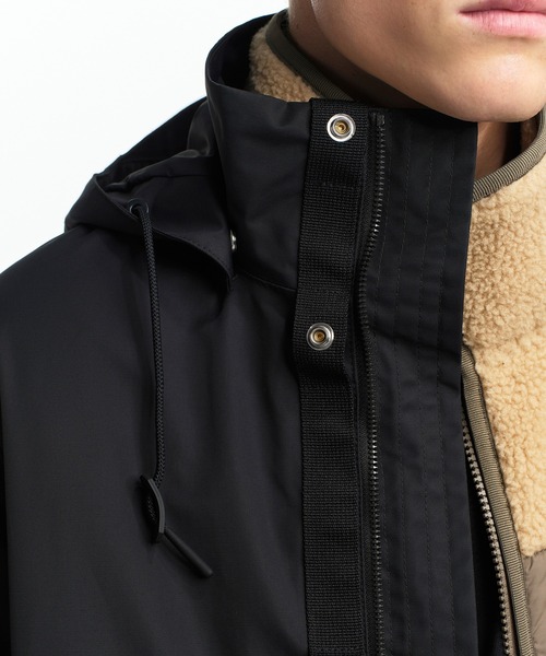 AIGLE（エーグル）の「透湿 防水 防風 ミリタリーツイルフーデッドジャケット T-KIT / フード取り外し可（マウンテンパーカー・メンズ・ベージュ/ブラック・L/M/S/XL）」の8枚目の写真