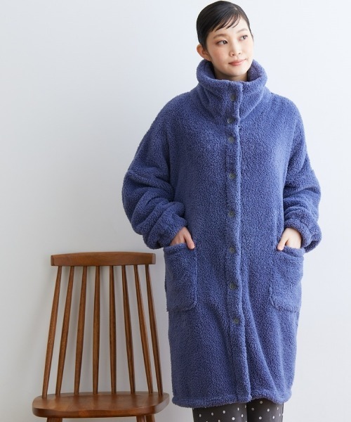 nissen（ニッセン）の「ふわぬくマイクロファー首あったか前開きルームガウン（ガウン/バスローブ・レディース・グレイッシュベージュ/ブルー/ピンク・M-LL/3L～4L）」の3枚目の写真