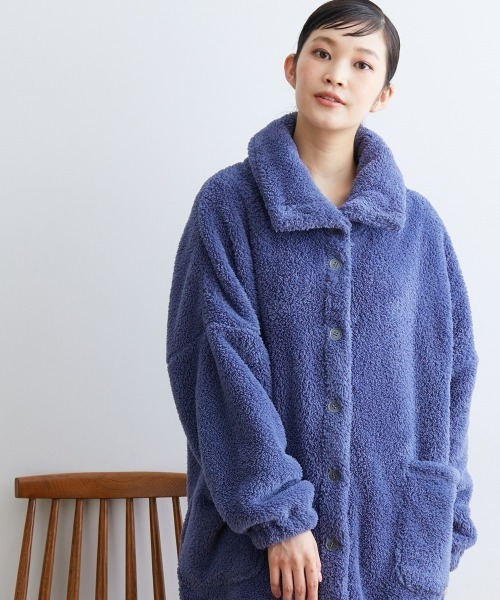 nissen（ニッセン）の「ふわぬくマイクロファー首あったか前開きルームガウン（ガウン/バスローブ・レディース・グレイッシュベージュ/ブルー/ピンク・M-LL/3L～4L）」の15枚目の写真