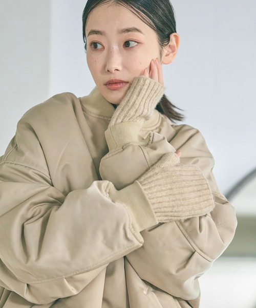 LAKOLE（ラコレ）の「リブ切替アームウォーマー / 598956（アームカバー・レディース・ベージュ/ブルー/グレー・FREE）」の14枚目の写真
