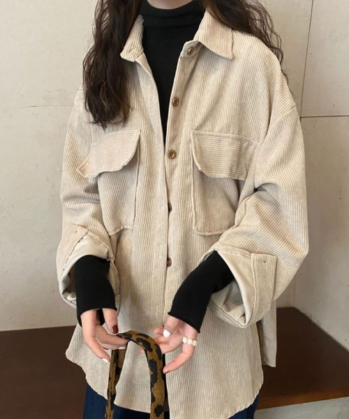 SallyLunn(サリーラン)の「ダブルポケットコーデュロイシャツ(シャツ/ブラウス・レディース・ベージュ/ブラウン/ピンク・L/M)」の2枚目の写真