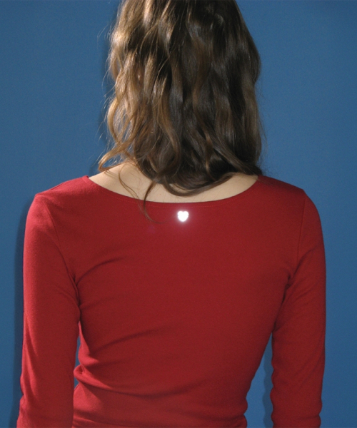 RONRON(ロンロン)の「KNOT RIBBON SLIT LONG SLEEVE RED(Tシャツ/カットソー・レディース・その他・FREE)」の5枚目の写真