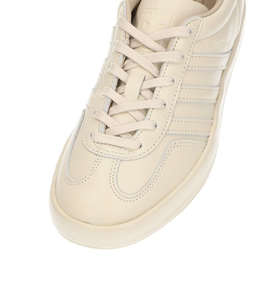 adidas Originals(アディダスオリジナルス)の「ADIDAS WMNS GAZELLE INDOOR LUX NIN10/JI3508(スニーカー・レディース・グレー・23.5cm/24.5cm/24cm)」の2枚目の写真