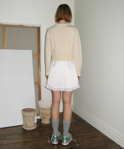 SINOON(シヌーン)の「SINOON PULLOVER KNIT (IVORY)(ニット/セーター・レディース・アイボリー・FREE)」の4枚目の写真