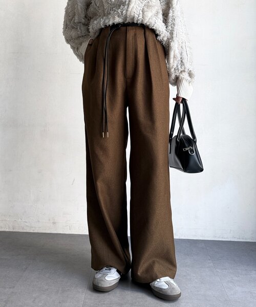 Chez toi（シェトワ）の「合皮ベルト付きパンツ（その他パンツ・レディース・ブラウン/イエロー/ネイビー・FREE）」の4枚目の写真