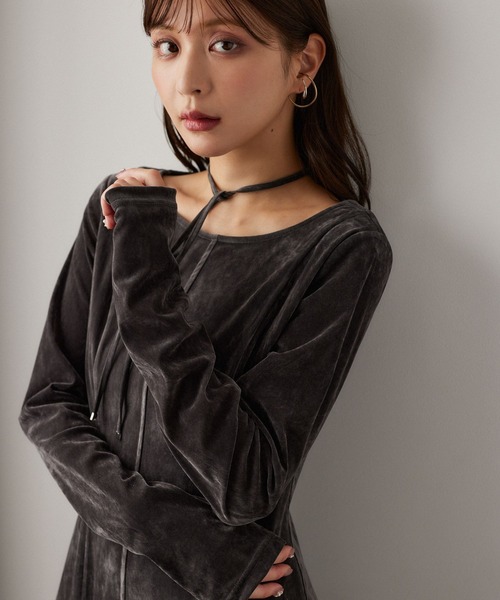 Andemiu(アンデミュウ)の「【沖田愛加さんコラボ/選べる着丈】ベロアキリカエラインワンピース621570(ワンピース・レディース・チャコールグレー/モカ・FREE/フリ-)」の11枚目の写真