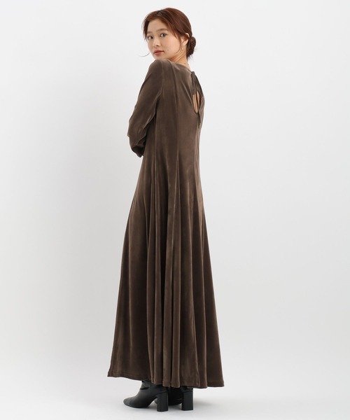 【新品】アンデミュウ　ベロアキリカエラインワンピース 沖田愛加さんコラボ/選べる着丈】ベロアキリカエラインワンピース