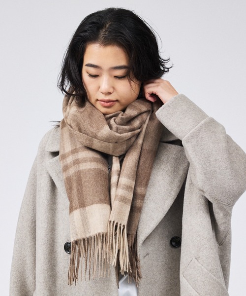 Rouge vif（ルージュヴィフ）の「カシミヤ大判ストール / マフラー（マフラー・レディース・グリーン/ブラウン/パープル・フリー）」の14枚目の写真