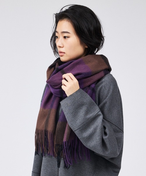 Rouge vif（ルージュヴィフ）の「カシミヤ大判ストール / マフラー（マフラー・レディース・グリーン/ブラウン/パープル・フリー）」の8枚目の写真