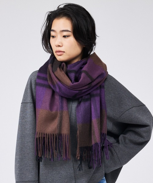 Rouge vif（ルージュヴィフ）の「カシミヤ大判ストール / マフラー（マフラー・レディース・グリーン/ブラウン/パープル・フリー）」の9枚目の写真