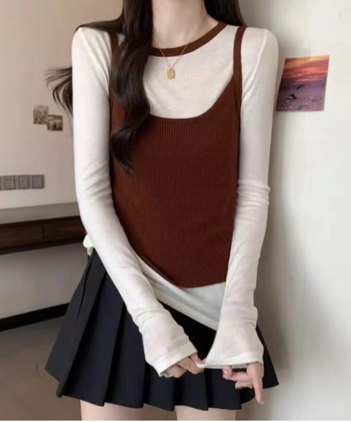 Vini（ヴィニ）の「フェイクレイヤード ロングスリーブTシャツ（Tシャツ/カットソー・レディース・ネイビー/ブラウン・FREE）」の8枚目の写真