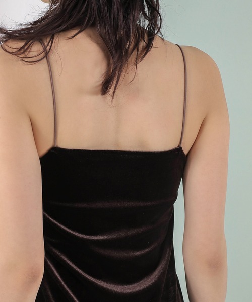 Kana（カナ）の「【kaene 別注カラー】フロッキーベロアチュールレース ２way Iラインワンピース ドレス パーティー 結婚式 お呼ばれ オケージョン（ドレス・レディース・ダークブラウン/カーキ/チャコールグレー・S）」の4枚目の写真