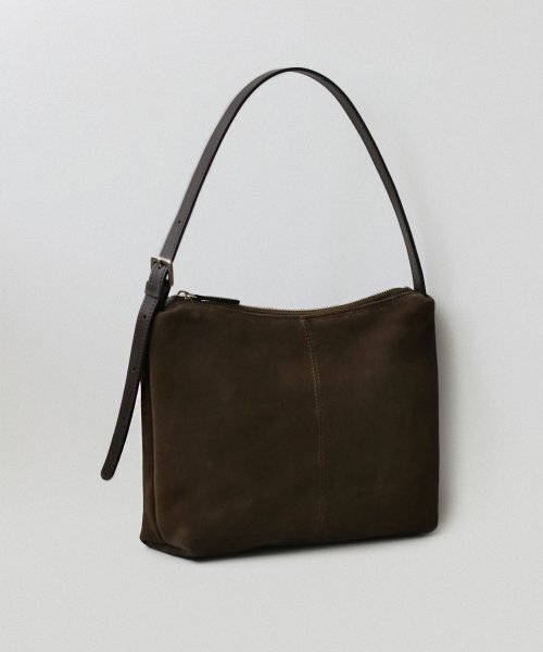 ANDNEEDS(アンドニーズ)の「Suede shoulder bag (brown)(ショルダーバッグ・レディース・その他・FREE)」の2枚目の写真