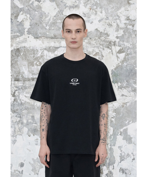 LIMELIGHT APPAREL(ライムライトアパレル)の「アパレルスタライトロゴTシャツ(ブラック/ホワイト)(Tシャツ/カットソー・メンズ・その他・SMALL/MEDIUM/LARGE/X-LARGE)」の1枚目の写真