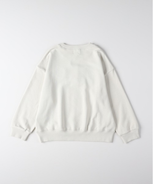 Right-on(ライトオン)の「【Refurbish】フロントロゴ スウェットプルオーバー (キッズ / ボクシーシルエット / スタイリッシュ / デイリーユース)(スウェット・キッズ・ブルー/オフホワイト/ブラック/ダークグレー・110/120/130/140/150/160)」の6枚目の写真