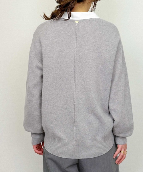 PICCIN(ピッチン)の「ソフトウール100%ディープVネックニット(ニット/セーター・レディース・グレー/ブルー/アイボリー・M)」の8枚目の写真