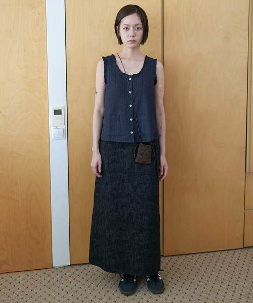 STEP AROUND(ステップアラウンド)の「Tweed drawstring long skirt_BLACK(スカート・レディース・その他・SMALL/MEDIUM)」の2枚目の写真