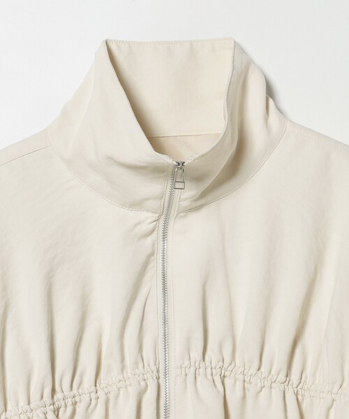 BEAMS HEART（ビームスハート）の「ドロスト ギャザー ジップ ブルゾン（ブルゾン・レディース・チャコールグレー/ホワイト系その他5・FREE）」の14枚目の写真