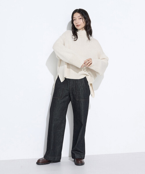 COMME CA Wardrobe（コムサワードローブ）の「天竺編 ハイネックニットプルオーバー（ニット/セーター・レディース・レッド/ブルー/アイボリー・FREE）」の5枚目の写真