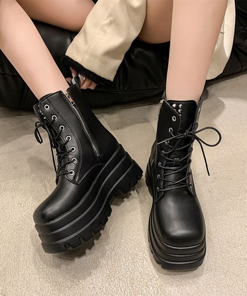Lace Ladies(レースレディース)の「レザー調 厚底 レースアップ ショート ブーツ(ブーツ・レディース・ブラック・23cm/23.5cm/24cm/24.5cm/25cm)」の15枚目の写真