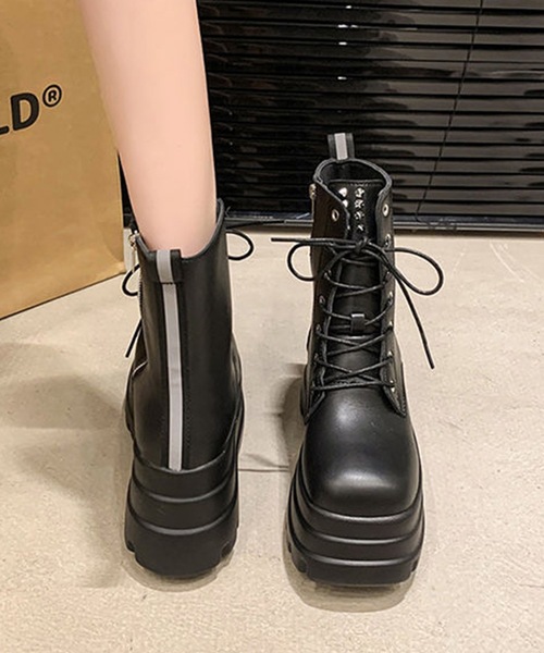 Lace Ladies(レースレディース)の「レザー調 厚底 レースアップ ショート ブーツ(ブーツ・レディース・ブラック・23cm/23.5cm/24cm/24.5cm/25cm)」の11枚目の写真