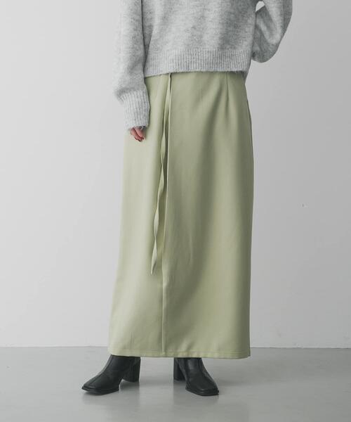 SENSE OF PLACE by URBAN RESEARCH(センスオブプレイスバイアーバンリサーチ)の「ベルトデザインペンシルスカート(スカート・レディース・アイボリー/ブラック/ベージュ・MEDIUM/SMALL)」の12枚目の写真