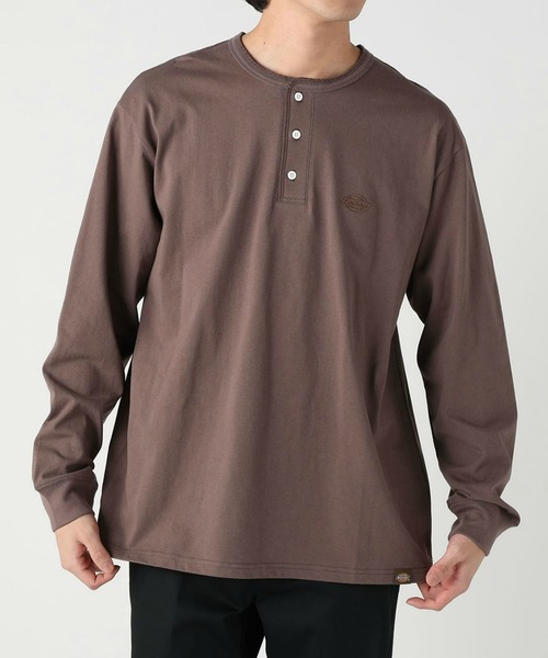 Dickies(ディッキーズ)の「Dickies/ディッキーズ ヘンリーネック エンブレムTシャツ/半袖Tシャツ(Tシャツ/カットソー・メンズ・ダークブラウン/ホワイト/ブラック・X-LARGE/LARGE/MEDIUM)」の1枚目の写真
