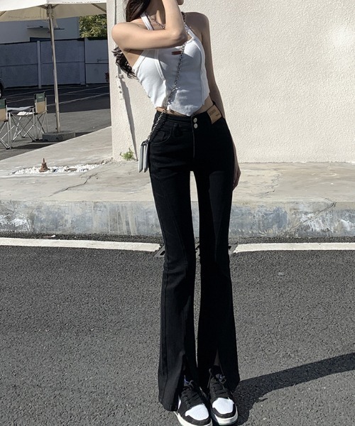 裾スリットストレッチダブルボタンフレアデニムパンツ（デニムパンツ