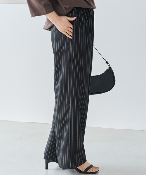 LAVEANGE（ラビアンジェ）の「【洗える】ウエストシャーリングピンストライプパンツ（その他パンツ・レディース・ブラック/ブラウン・5L/4L/3L/LL/M）」の18枚目の写真