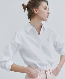 IHR（アイエイチアール）の「ロゴクラシックシャツ / ホワイト（シャツ/ブラウス）」