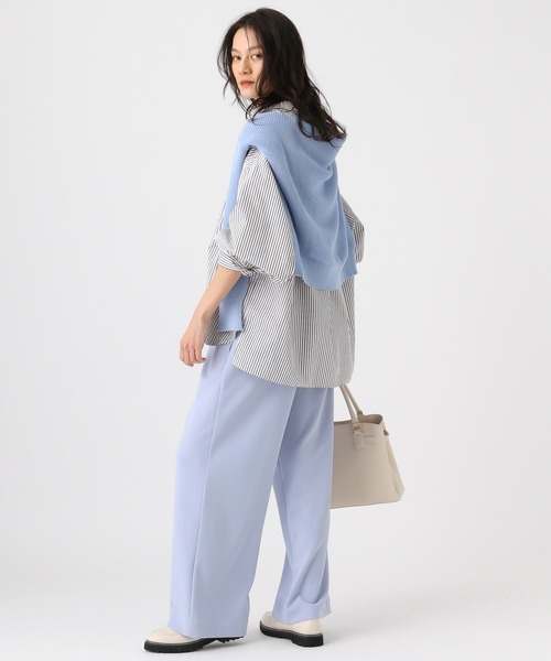 Elura（エルーラ）の「アイロンいらずレギュラーシャツ/634737（シャツ/ブラウス・レディース・ダークブラウン/オフホワイト/ブラウン/ライトブルー/ライトピンク/キャメル・FREE）」の20枚目の写真