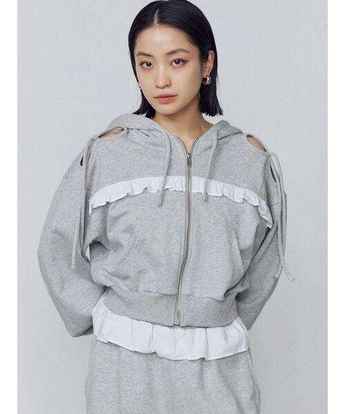 EMODA(エモダ)の「カットアウトリボンフーディ(パーカー・レディース・グレー/ブラック/ライトグレー・FREE)」の11枚目の写真