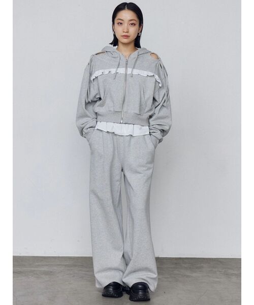 EMODA(エモダ)の「カットアウトリボンフーディ(パーカー・レディース・グレー/ブラック/ライトグレー・FREE)」の14枚目の写真