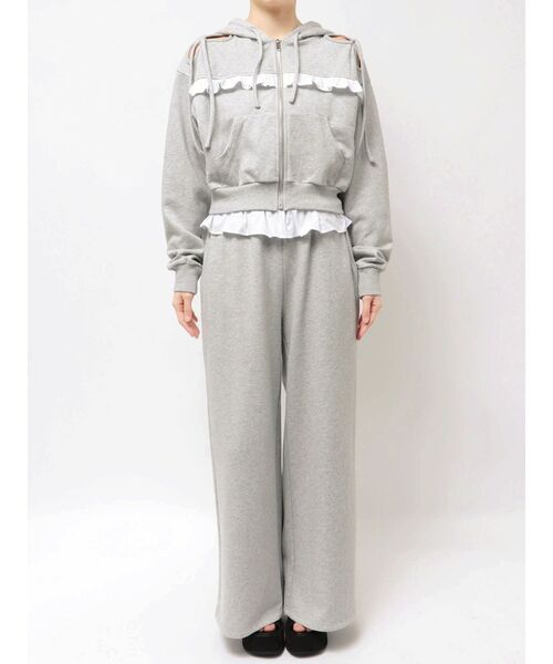 EMODA(エモダ)の「カットアウトリボンフーディ(パーカー・レディース・グレー/ブラック/ライトグレー・FREE)」の7枚目の写真