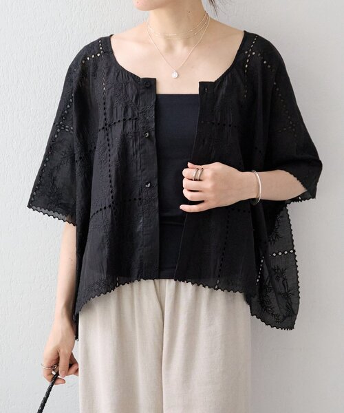 BEARDSLEY（ビアズリー）の「《HiROMITHiSTLE》スクエアフレームブラウス（シャツ/ブラウス・レディース・ブラック/ベージュ・FREE）」の4枚目の写真