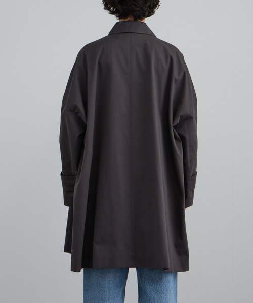 SALON adam et rope'（サロン アダム エ ロペ）の「tacca テントシルエットステンカラーコート（ステンカラーコート・レディース・ベージュ/チャコールグレー・FREE）」の19枚目の写真