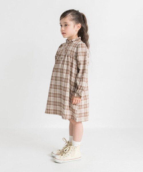 BRANSHES（ブランシェス）の「チェック柄ワンピース（ワンピース・キッズ・ベージュ/ネイビー・80/100/90/140/110/150/120/130）」の6枚目の写真