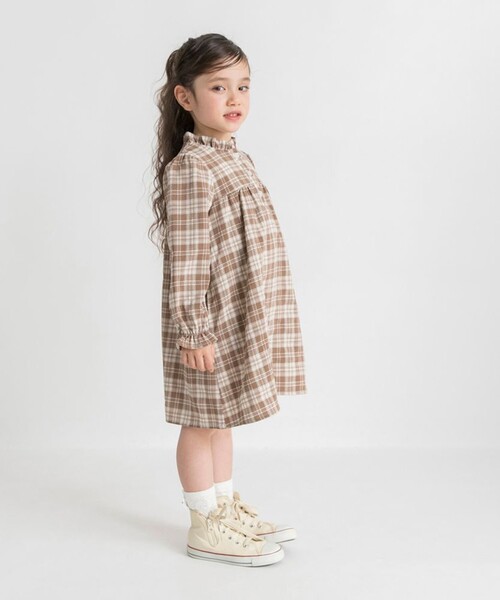 BRANSHES（ブランシェス）の「チェック柄ワンピース（ワンピース・キッズ・ベージュ/ネイビー・80/100/90/140/110/150/120/130）」の7枚目の写真