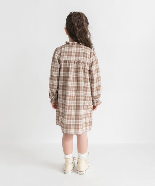 BRANSHES（ブランシェス）の「チェック柄ワンピース（ワンピース・キッズ・ベージュ/ネイビー・80/100/90/140/110/150/120/130）」の8枚目の写真
