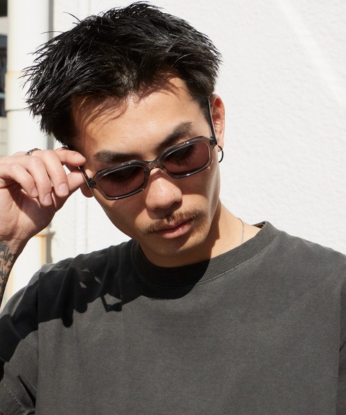 AIM（エイム）の「aim/エイム  ves サングラス カラーレンズ スクエアタイプ2026年春夏（サングラス・レディース・グレー/オリーブ・FREE）」の4枚目の写真