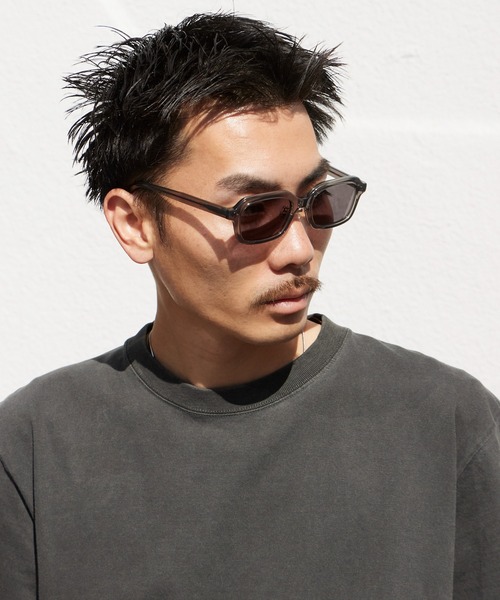 AIM（エイム）の「aim/エイム  ves サングラス カラーレンズ スクエアタイプ2026年春夏（サングラス・レディース・グレー/オリーブ・FREE）」の6枚目の写真