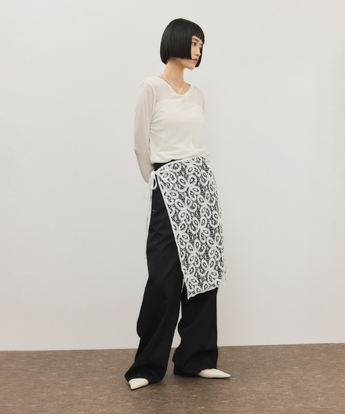 ADAM ET ROPE'（アダムエロペ）の「vintage stock lace scarf（バンダナ/スカーフ・レディース・ホワイト・FREE）」の3枚目の写真