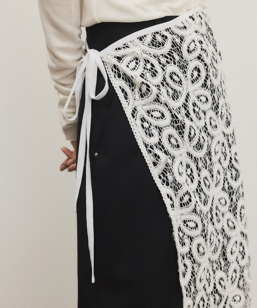 ADAM ET ROPE'（アダムエロペ）の「vintage stock lace scarf（バンダナ/スカーフ・レディース・ホワイト・FREE）」の5枚目の写真