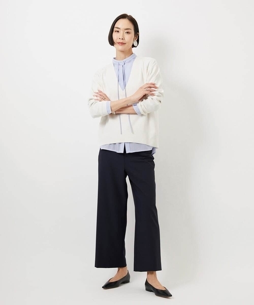 MICHEL KLEIN(ミッシェル・クラン)の「Vネックニットプルオーバー(ニット/セーター・レディース・サンドベージュ/ブルー・38)」の6枚目の写真
