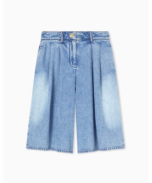 ARMANI EXCHANGE(アルマーニエクスチェンジ)の「【A|X アルマーニ エクスチェンジ】ライトブルーデニム バルミューダパンツ(デニムパンツ・レディース・インディゴブルー・6/4/2/0)」の5枚目の写真