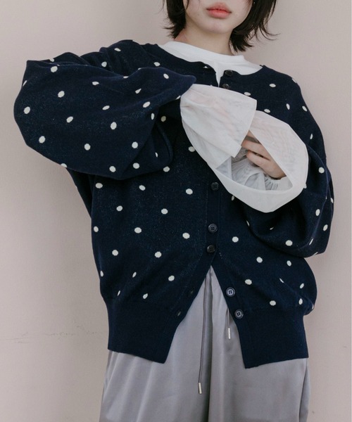 PILIT(ピリット)の「2way ドットジャガードカーディガン(カーディガン/ボレロ・レディース・ネイビー/杢グレー/ピンク/イエロー・MEDIUM)」の2枚目の写真